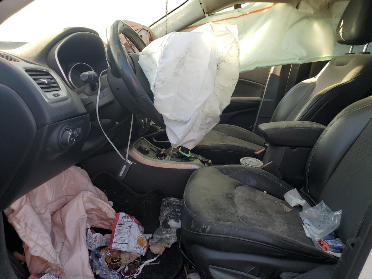 2018 Jeep Compass VIN 3C4NJDBB1JT251509 Copart auction photo, front end / side damage thumbnail 7