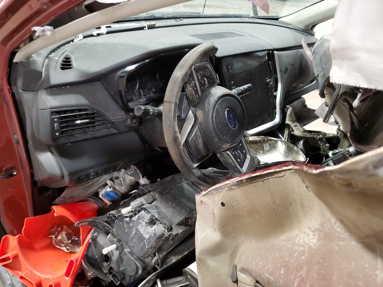 2020 Subaru Outback VIN 4S4BTACC5L3215352 Copart auction photo, biohazard/chemical / all over damage thumbnail 8