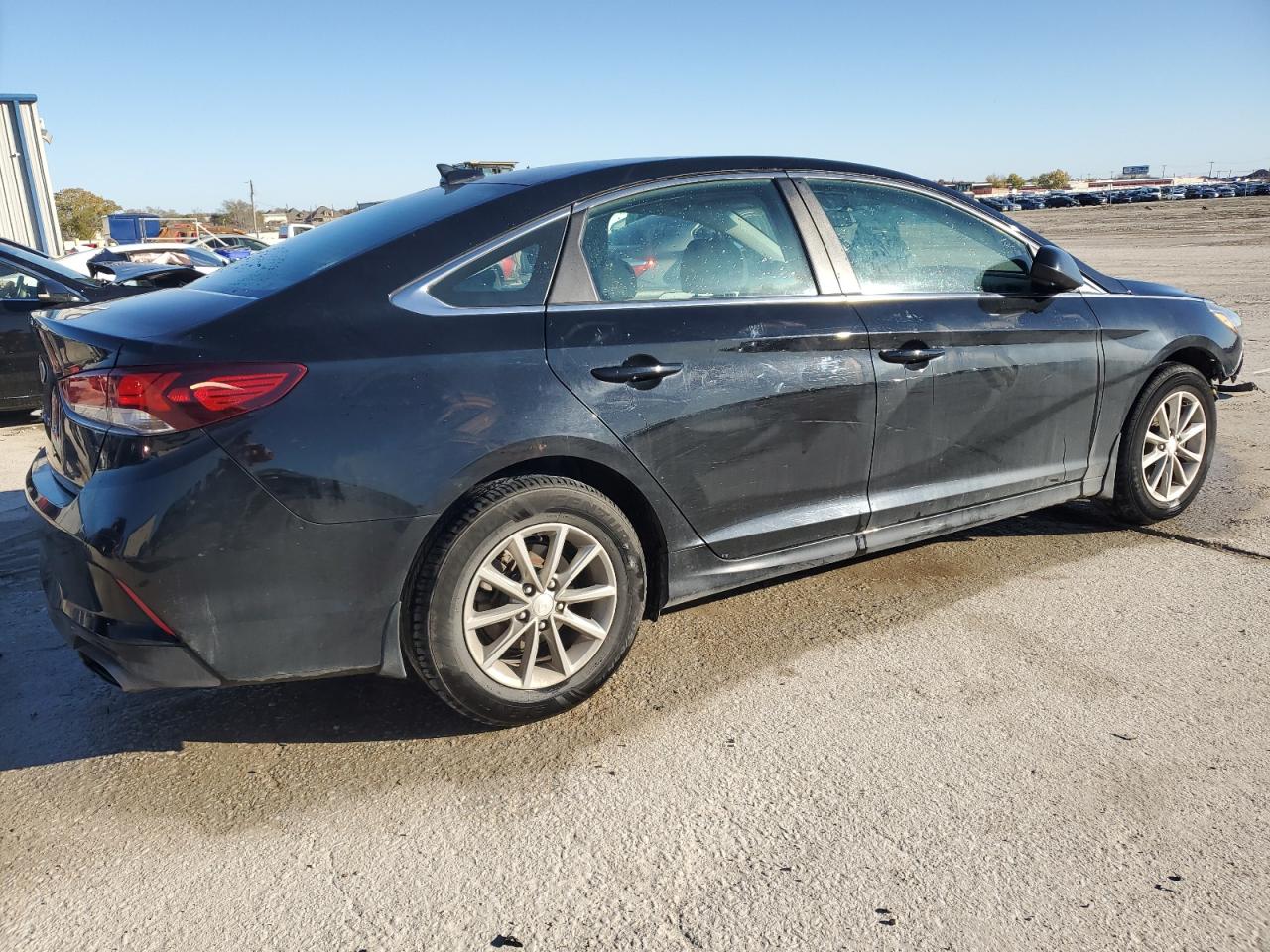 2019 Hyundai Sonata VIN 5NPE24AF4KH805905 Copart auction photo, front end damage thumbnail 3