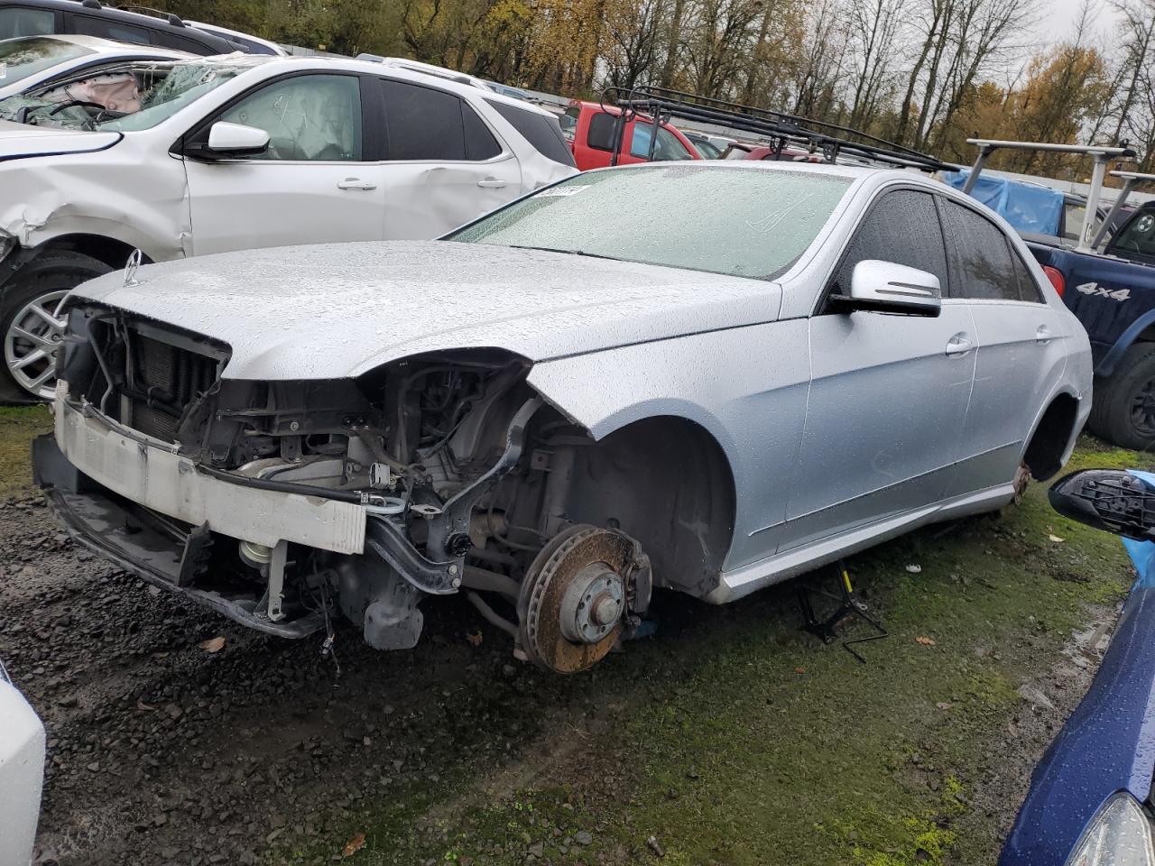 2013 Mercedes-Benz E-klasse VIN WDDHF5KB1DA690585