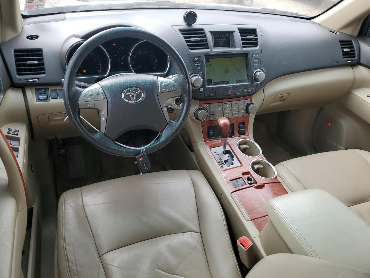 2010 Toyota Highlander VIN 5TDYK3EH5AS020630 Copart auction photo, front end / undercarriage damage thumbnail 8