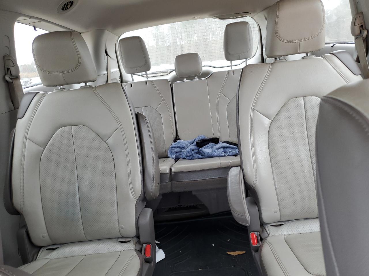 2017 Chrysler Pacifica VIN 2C4RC1EG7HR803836 Copart auction photo, front end damage thumbnail 10