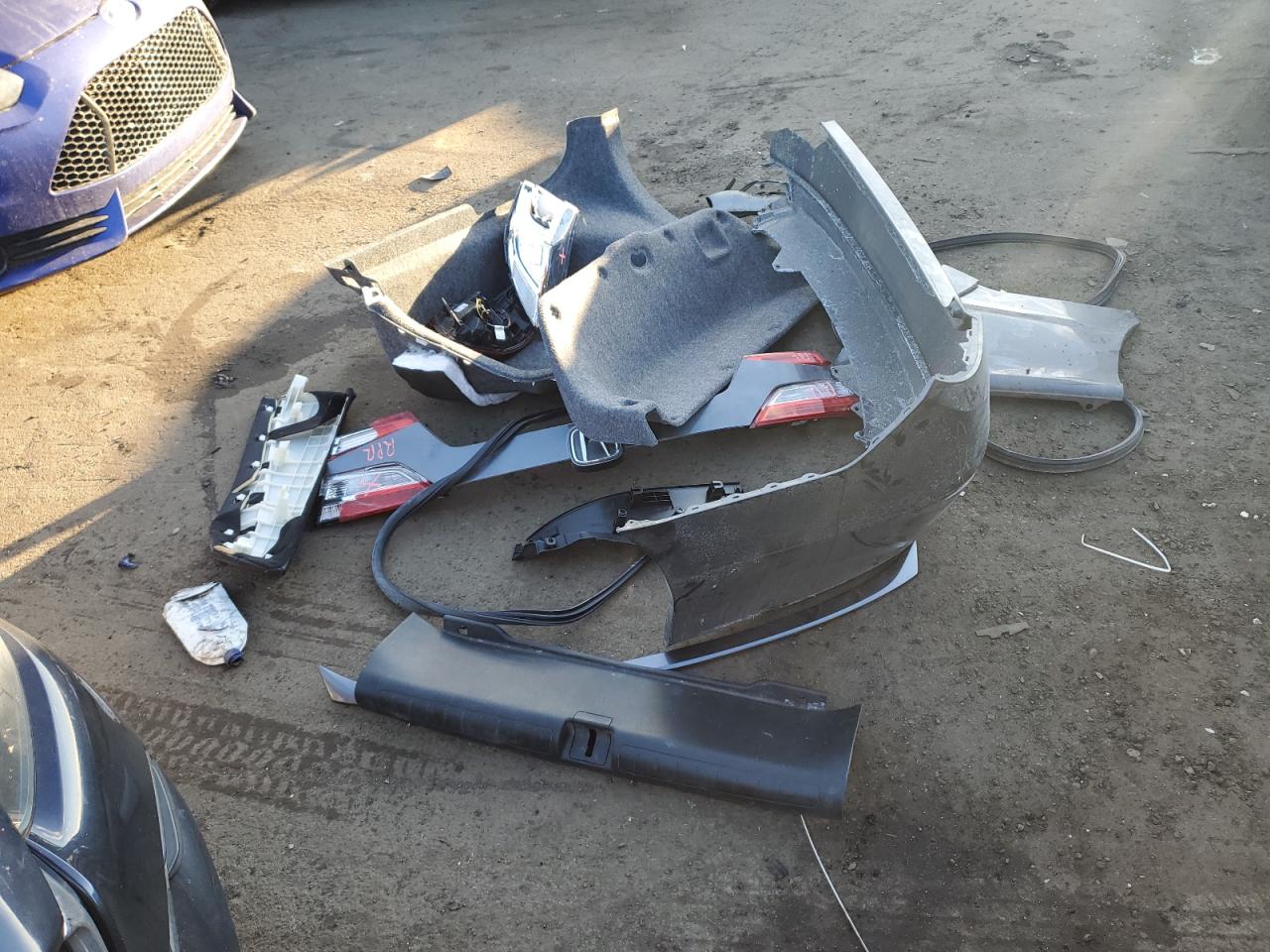 2019 Honda Accord VIN 1HGCV1F34KA168969 Copart auction photo, rear end damage thumbnail 12