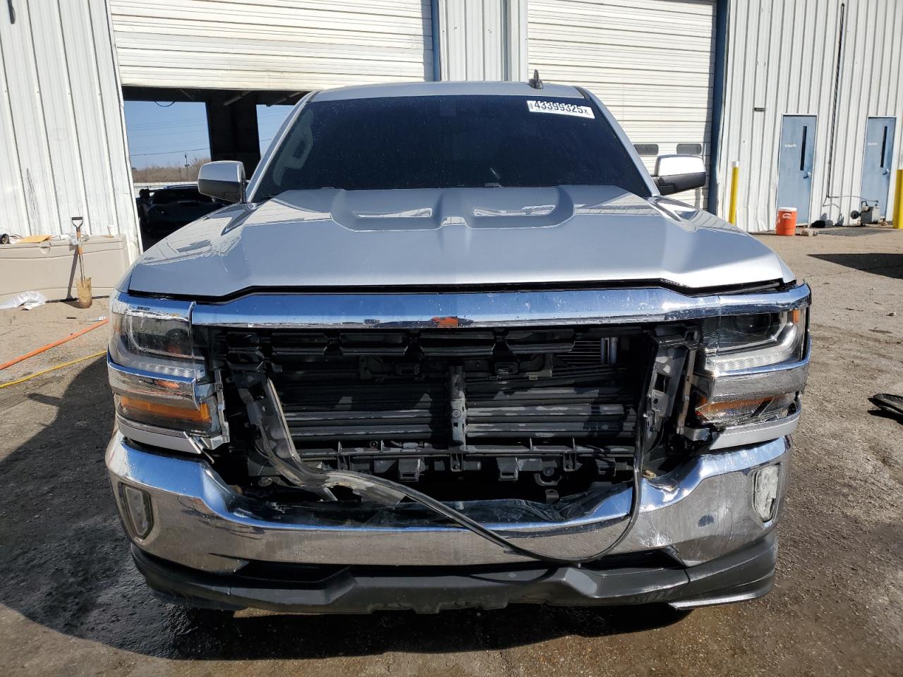 2017 Chevrolet Silverado VIN 3GCPCREC4HG157891 Copart auction photo, front end / side damage thumbnail 5