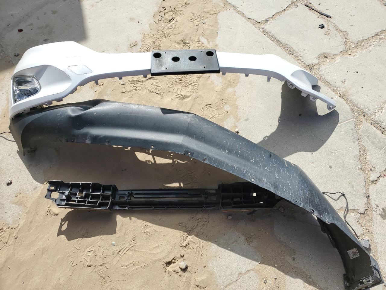 2019 Chevrolet Equinox VIN 2GNAXUEV8K6303427 Copart auction photo, front end / undercarriage damage thumbnail 13