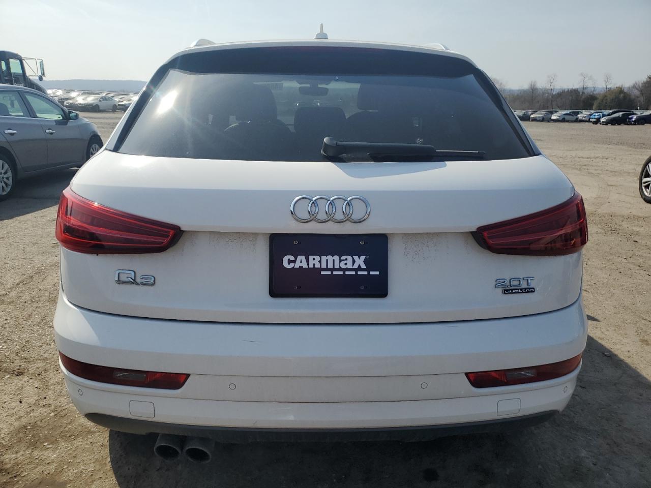 2018 Audi Q3 VIN WA1JCCFS2JR034471 Copart auction photo, front end / side damage thumbnail 6
