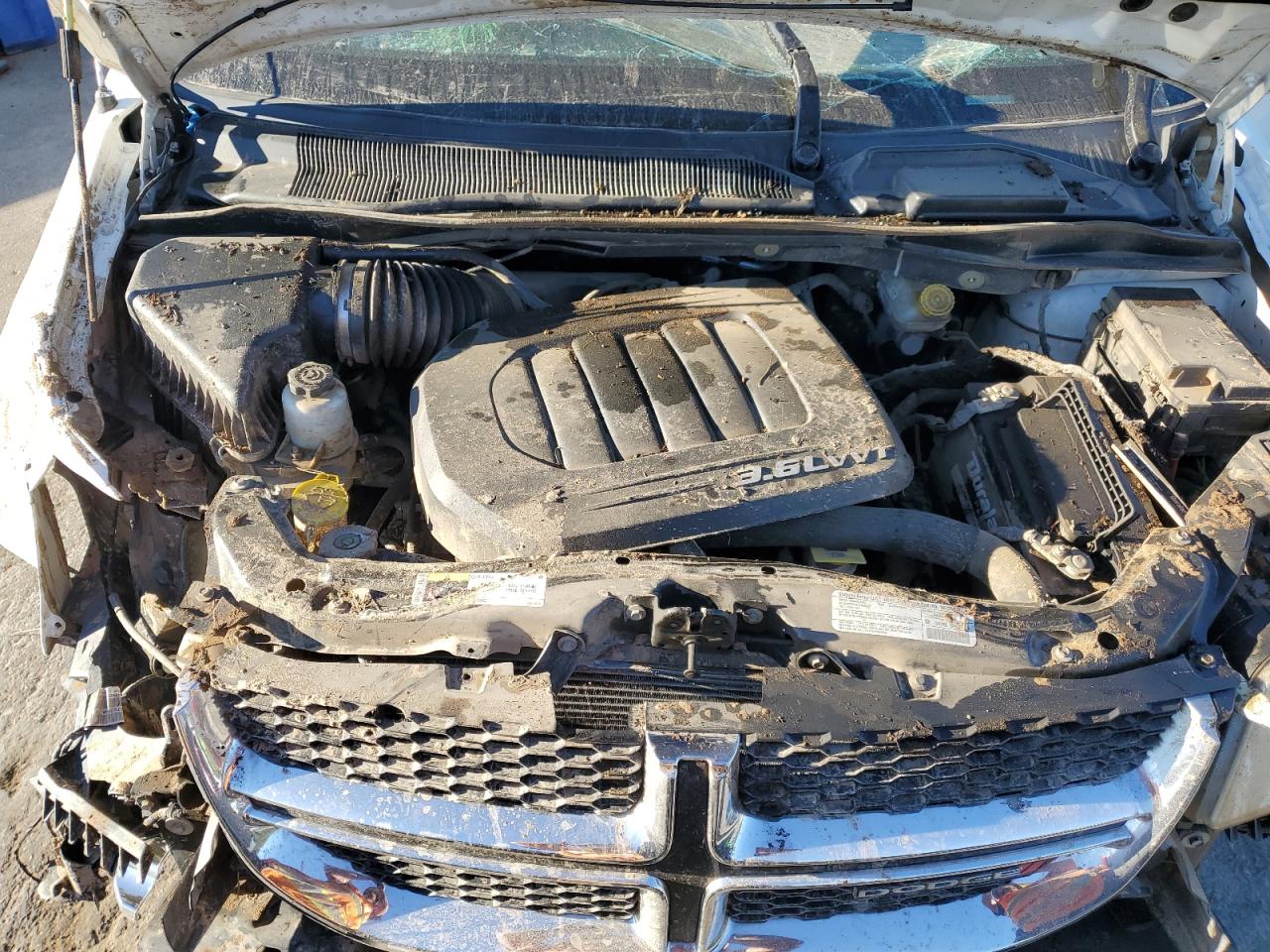 2013 Dodge Caravan VIN 2C4RDGCG3DR575444 Copart auction photo, all over / mechanical damage thumbnail 13