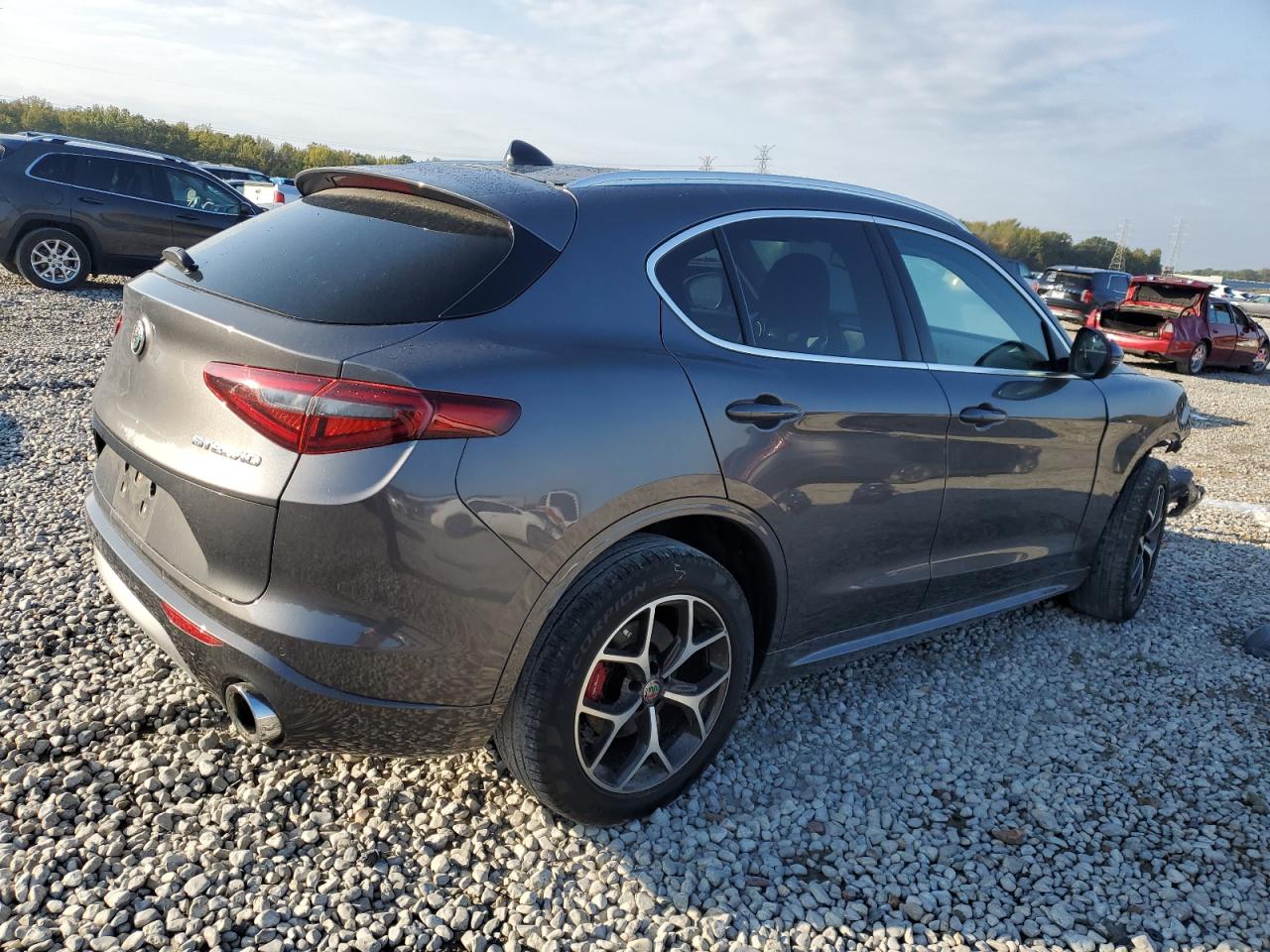 2021 Alfa Romeo Stelvio VIN ZASPAKBN8M7D08697 Copart auction photo, front end damage thumbnail 3