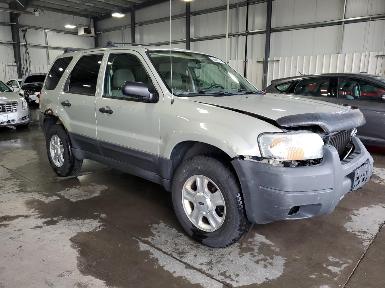 2003 Ford Escape VIN 1FMYU93143KD92761 Copart auction photo, front end damage thumbnail 4