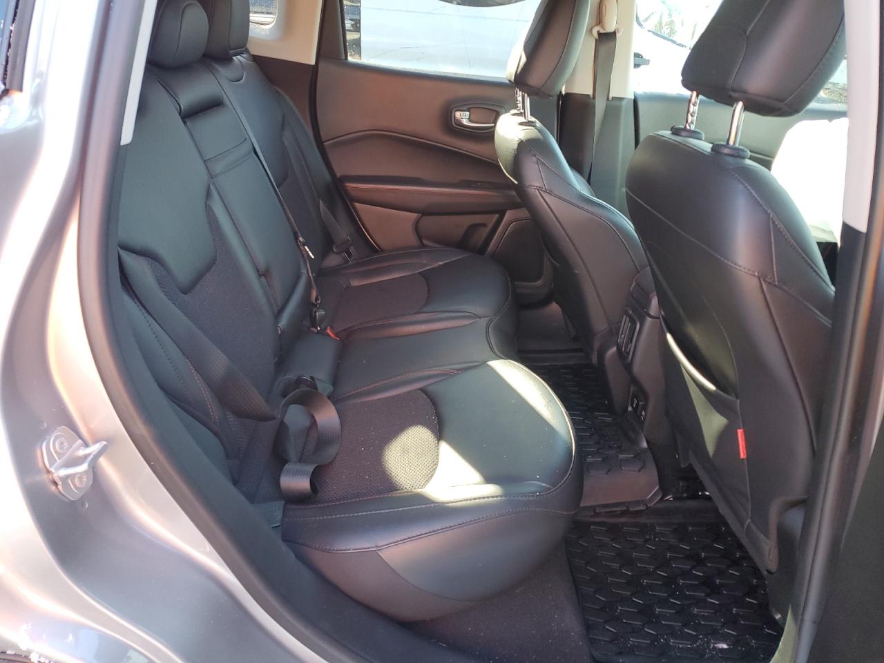 2019 Jeep Compass VIN 3C4NJDDB8KT620459 Copart auction photo, front end damage thumbnail 11