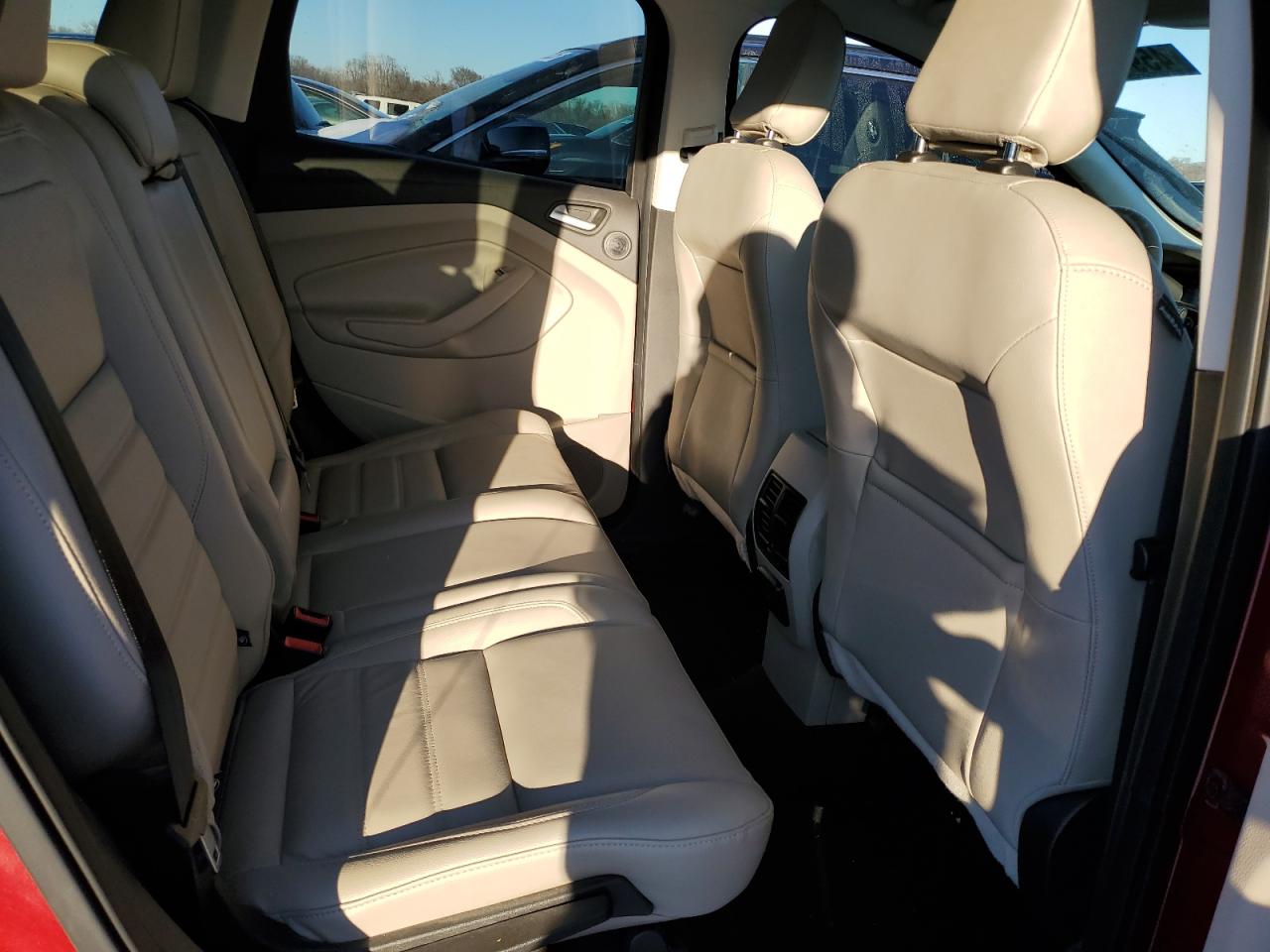 2019 Ford Escape VIN 1FMCU0J91KUA39685 Copart auction photo, front end damage thumbnail 11