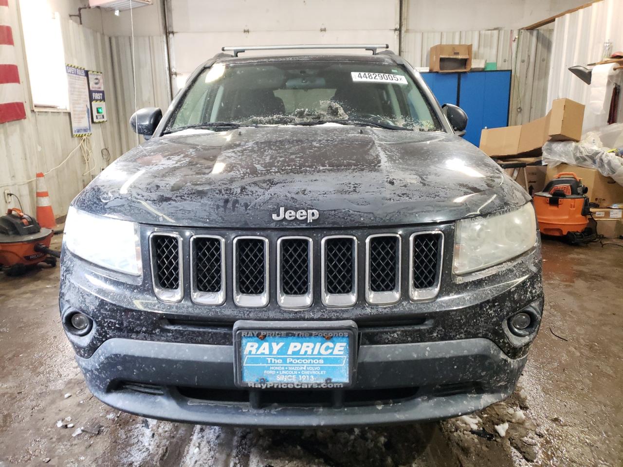 2011 Jeep Compass VIN 1J4NF1FB0BD191489 Copart auction photo, minor dent/scratches damage thumbnail 5