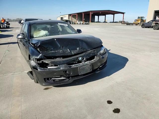 2015 BMW 3er VIN WBA3C1G52FNR50123 Copart auction photo, front end damage thumbnail 10