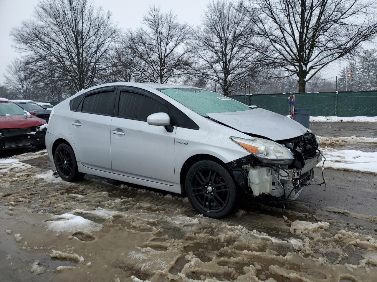 2011 Toyota Prius VIN JTDKN3DU6B1473858 Copart auction photo, front end / rear end damage thumbnail 4