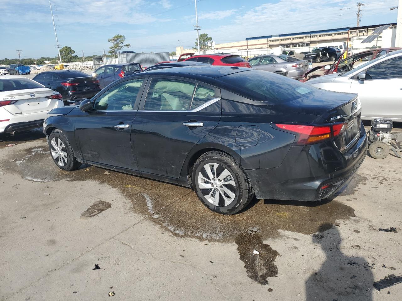 2020 Nissan Altima VIN 1N4BL4BV4LC162187 Copart auction photo, front end / side damage thumbnail 2