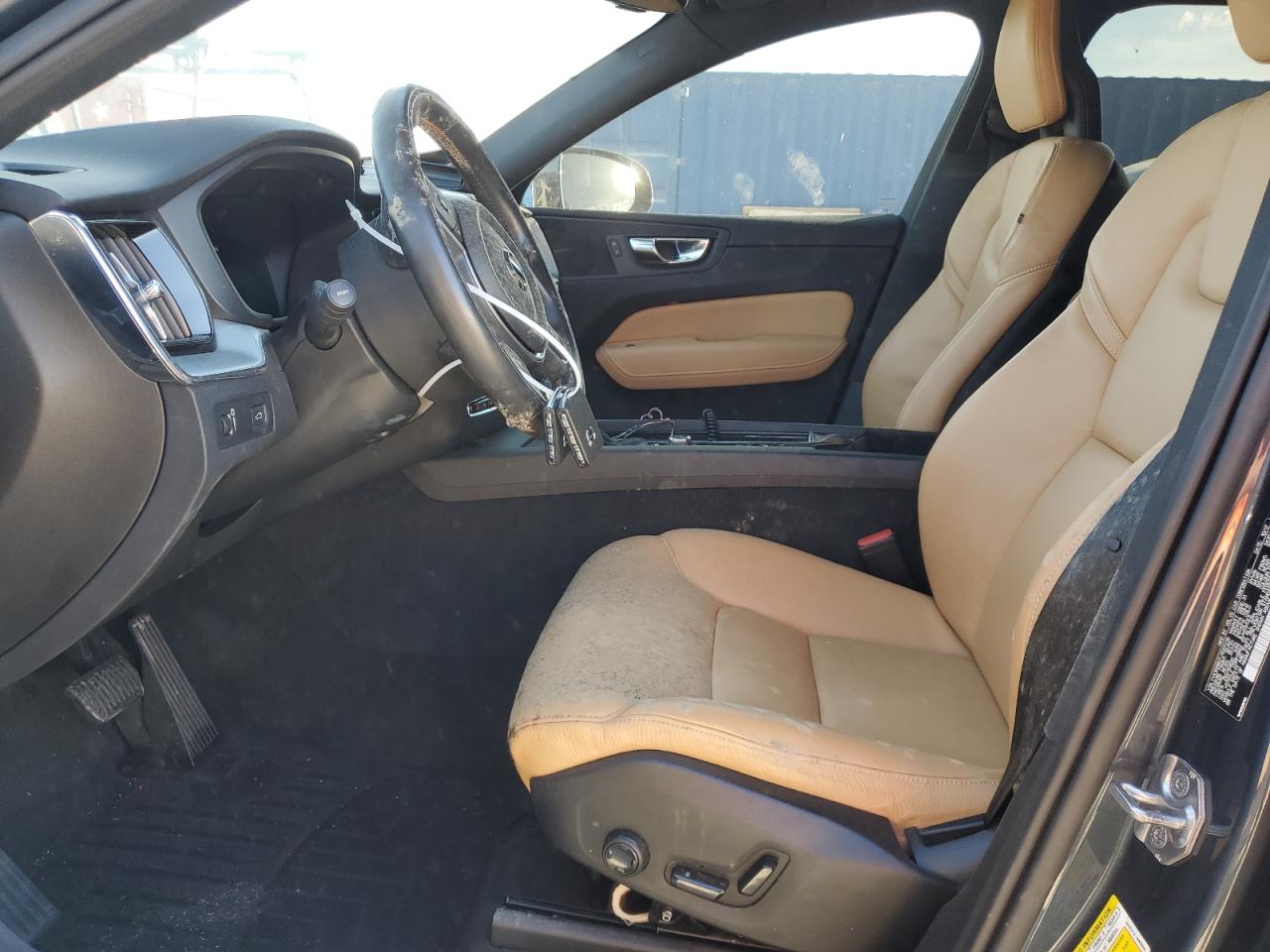 2018 Volvo XC60 VIN YV4102RK7J1027239 Copart auction photo, water/flood damage thumbnail 7