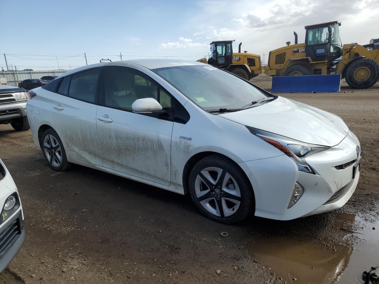 2017 Toyota Prius VIN JTDKARFU6H3049167 Copart auction photo, vandalism damage thumbnail 4