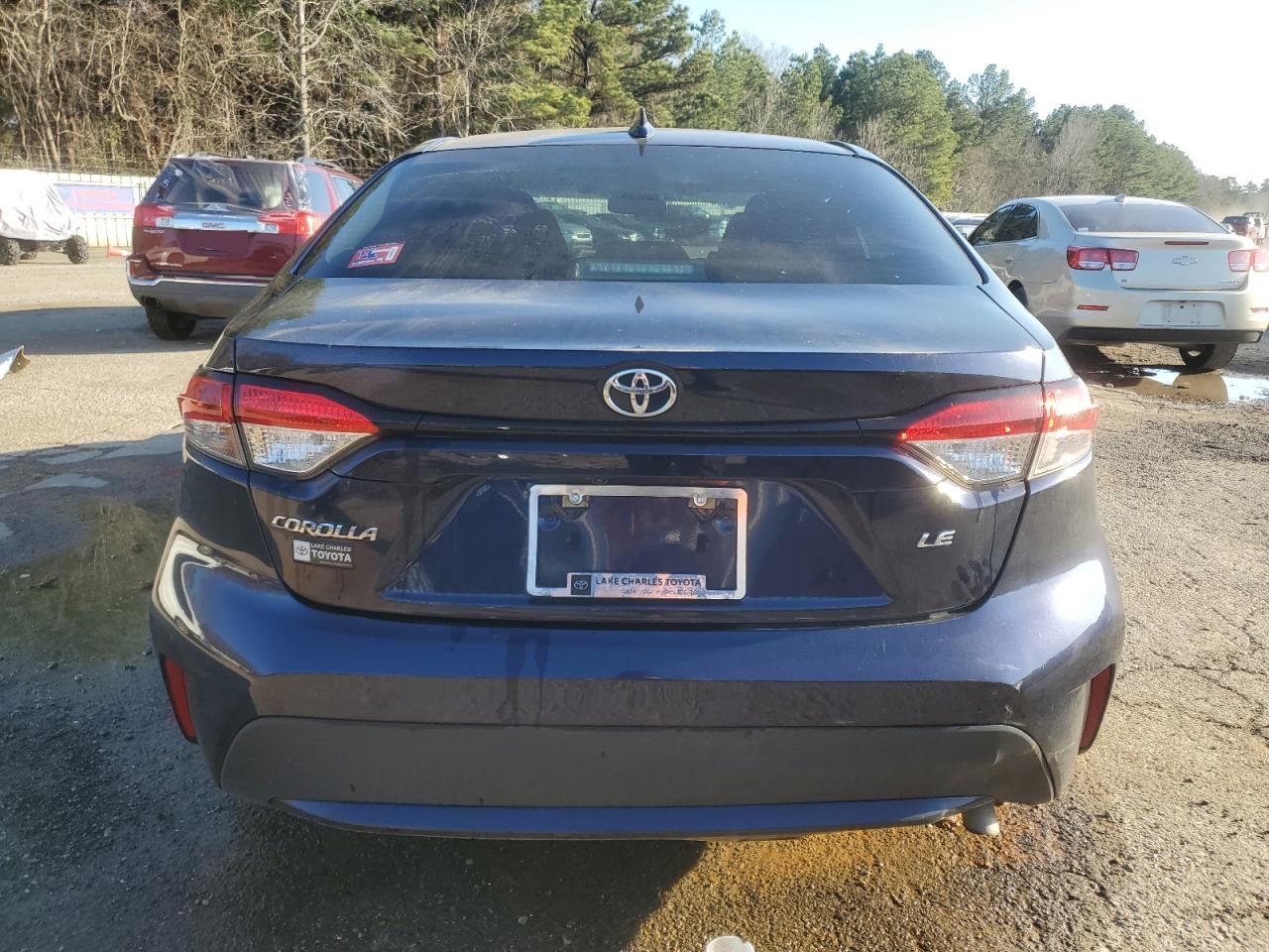 2022 Toyota Corolla VIN 5YFEPMAE1NP314465 Copart auction photo, side / minor dent/scratches damage thumbnail 6