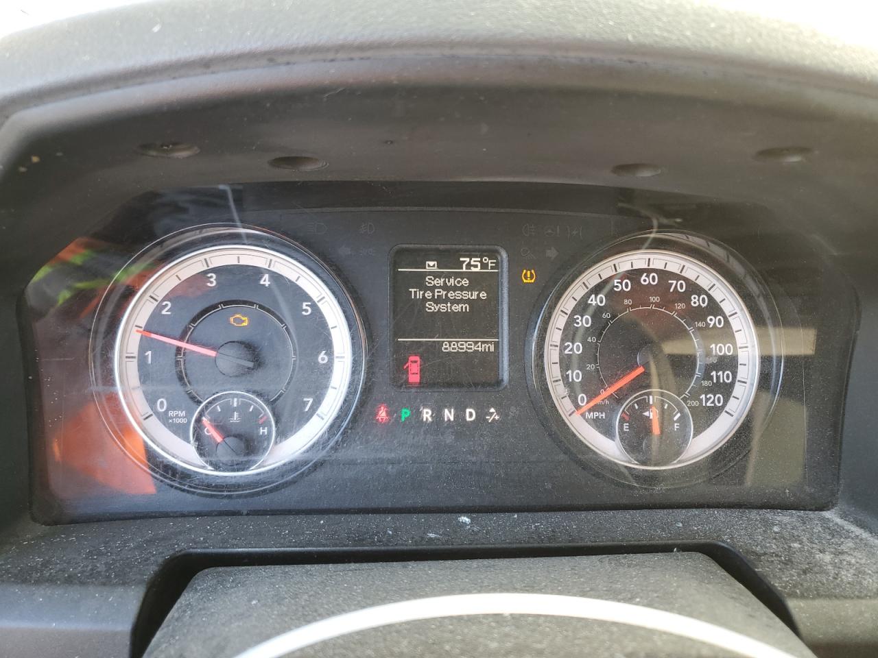 2020 RAM 1500 VIN 1C6RR6FG2LS138725 Copart auction photo, front end / top/roof damage thumbnail 9