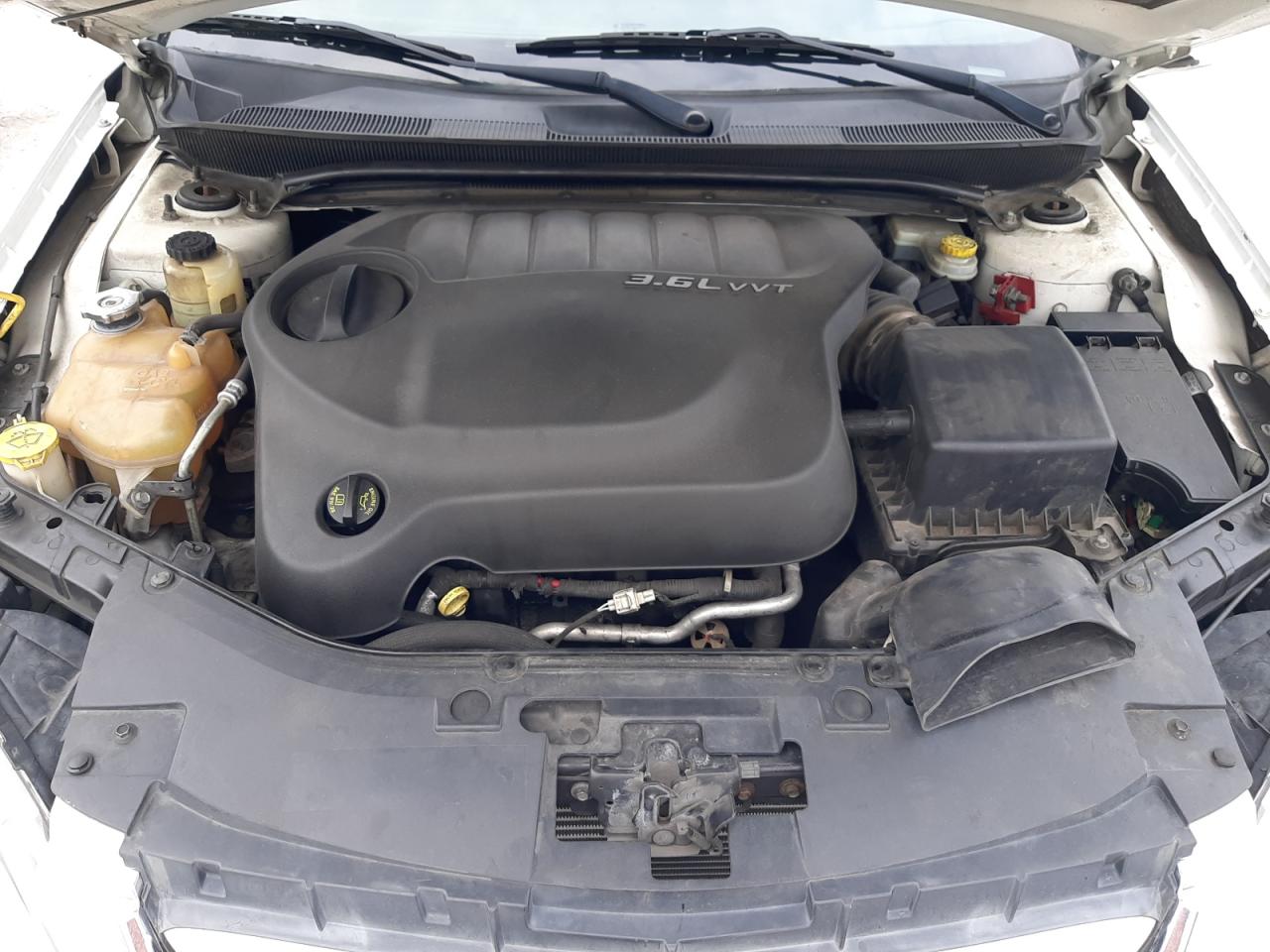 2013 Chrysler 200 VIN 1C3CCBBG5DN531816 Copart auction photo, rear end damage thumbnail 11