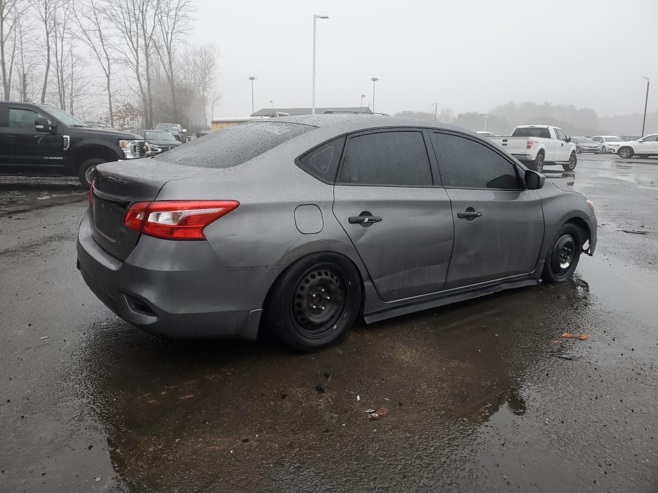 2016 Nissan Sentra VIN 3N1AB7AP3GY329071 Copart auction photo, front end / minor dent/scratches damage thumbnail 3