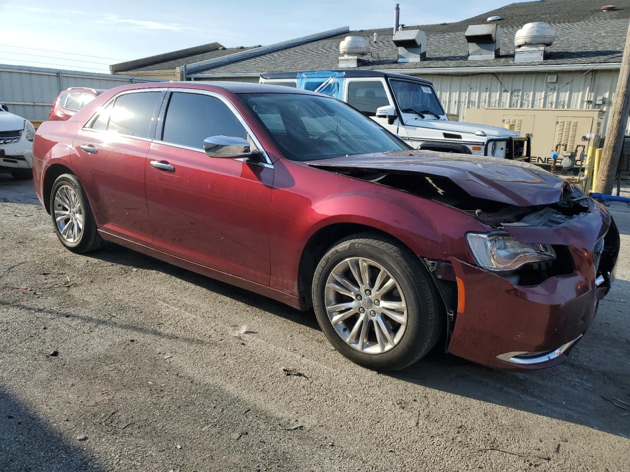 2016 Chrysler 300 VIN 2C3CCAET1GH220397 Copart auction photo, front end damage thumbnail 4
