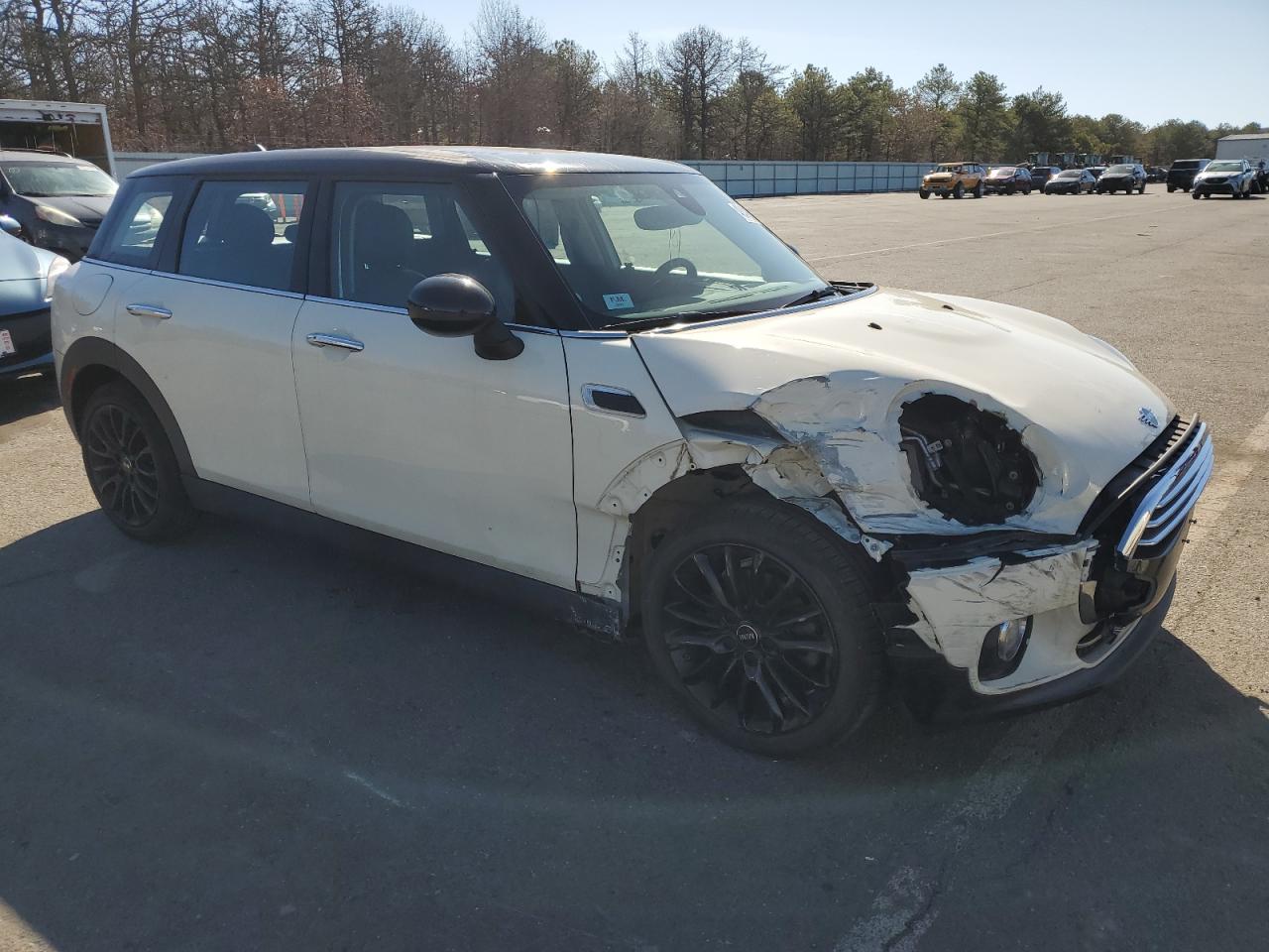 2019 MINI Cooper VIN WMWLN5C53K2E34861 Copart auction photo, front end / minor dent/scratches damage thumbnail 4