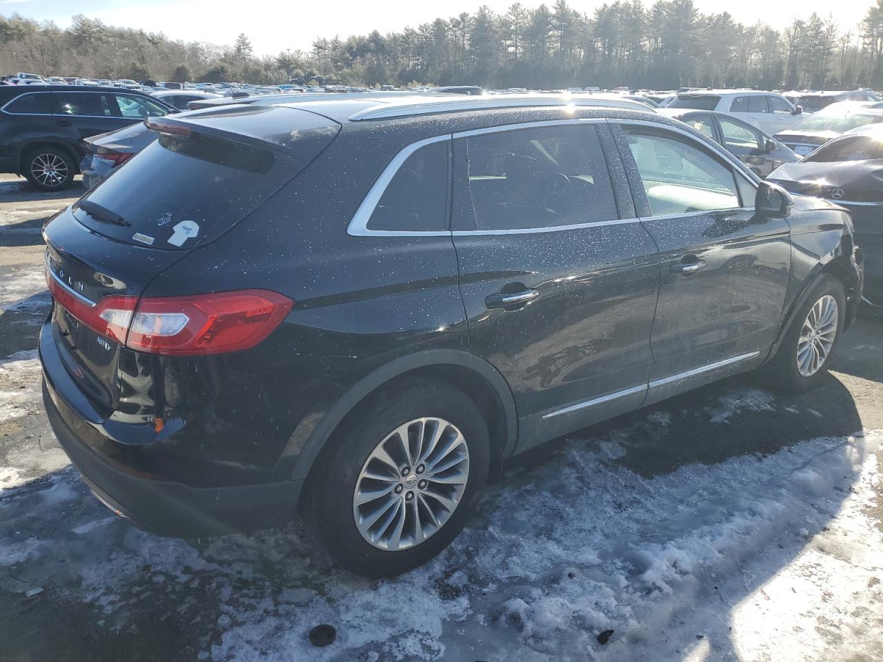 2016 Lincoln MKX VIN 2LMTJ8KR3GBL29028 Copart auction photo, front end damage thumbnail 3