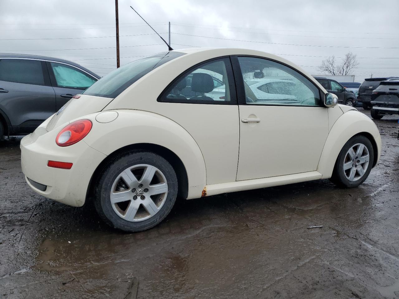 2006 Volkswagen Beetle VIN 3VWRG31C16M403212 Copart auction photo, front end damage thumbnail 3