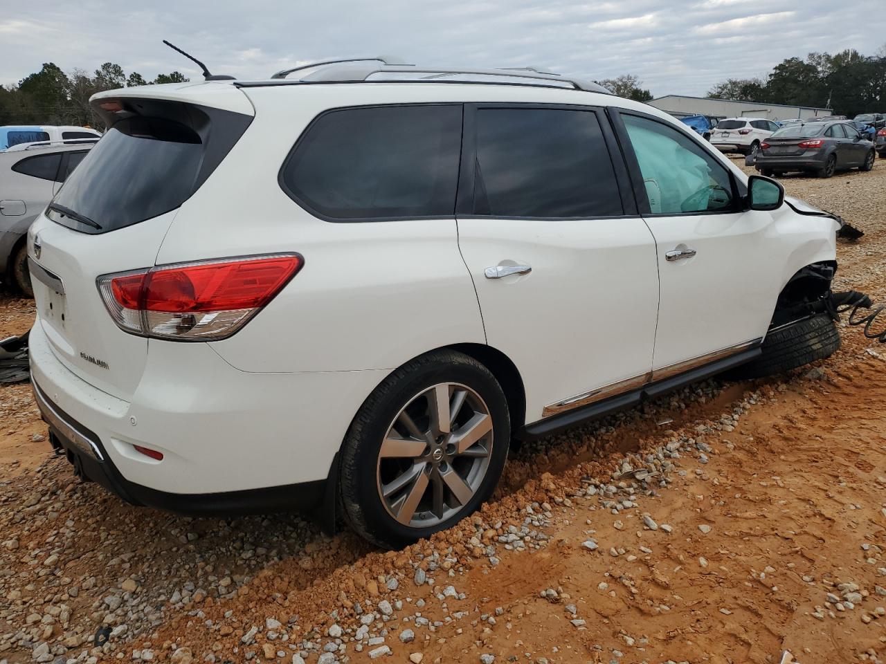 2014 Nissan Pathfinder VIN 5N1AR2MN1EC644166 Copart auction photo, front end / side damage thumbnail 3