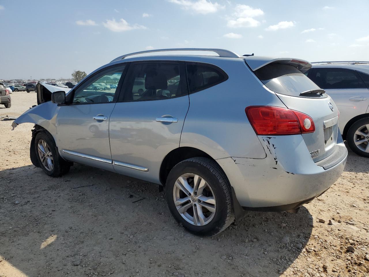 2015 Nissan Rogue VIN JN8AS5MT3FW161209 Copart auction photo, front end damage thumbnail 2