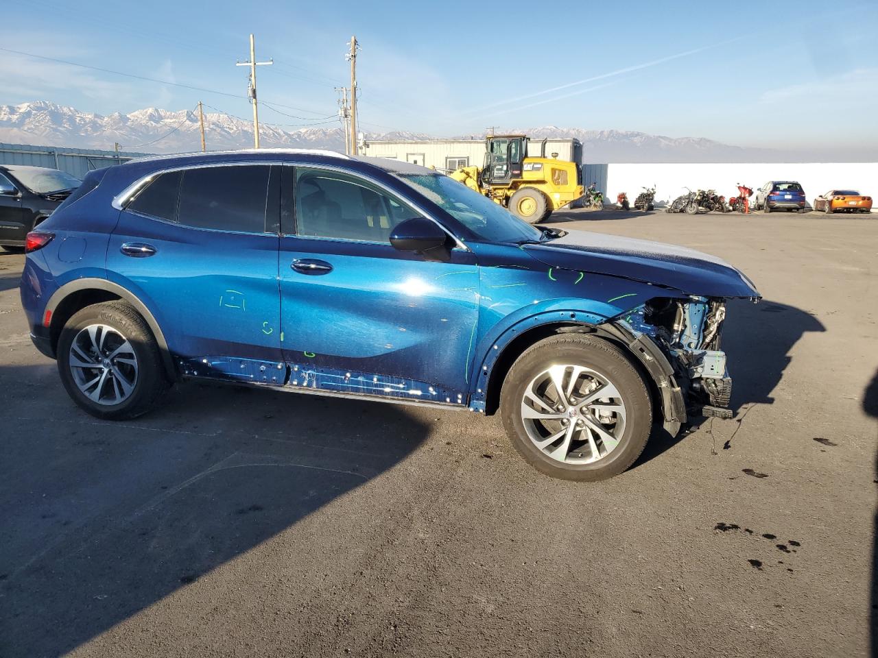 2022 Buick Envision VIN LRBFZPR47ND067434 Copart auction photo, front end damage thumbnail 4