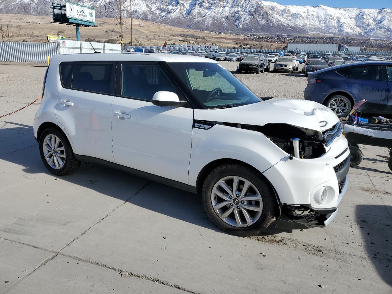 2018 KIA Soul VIN KNDJP3A52J7511553 Copart auction photo, front end damage thumbnail 4