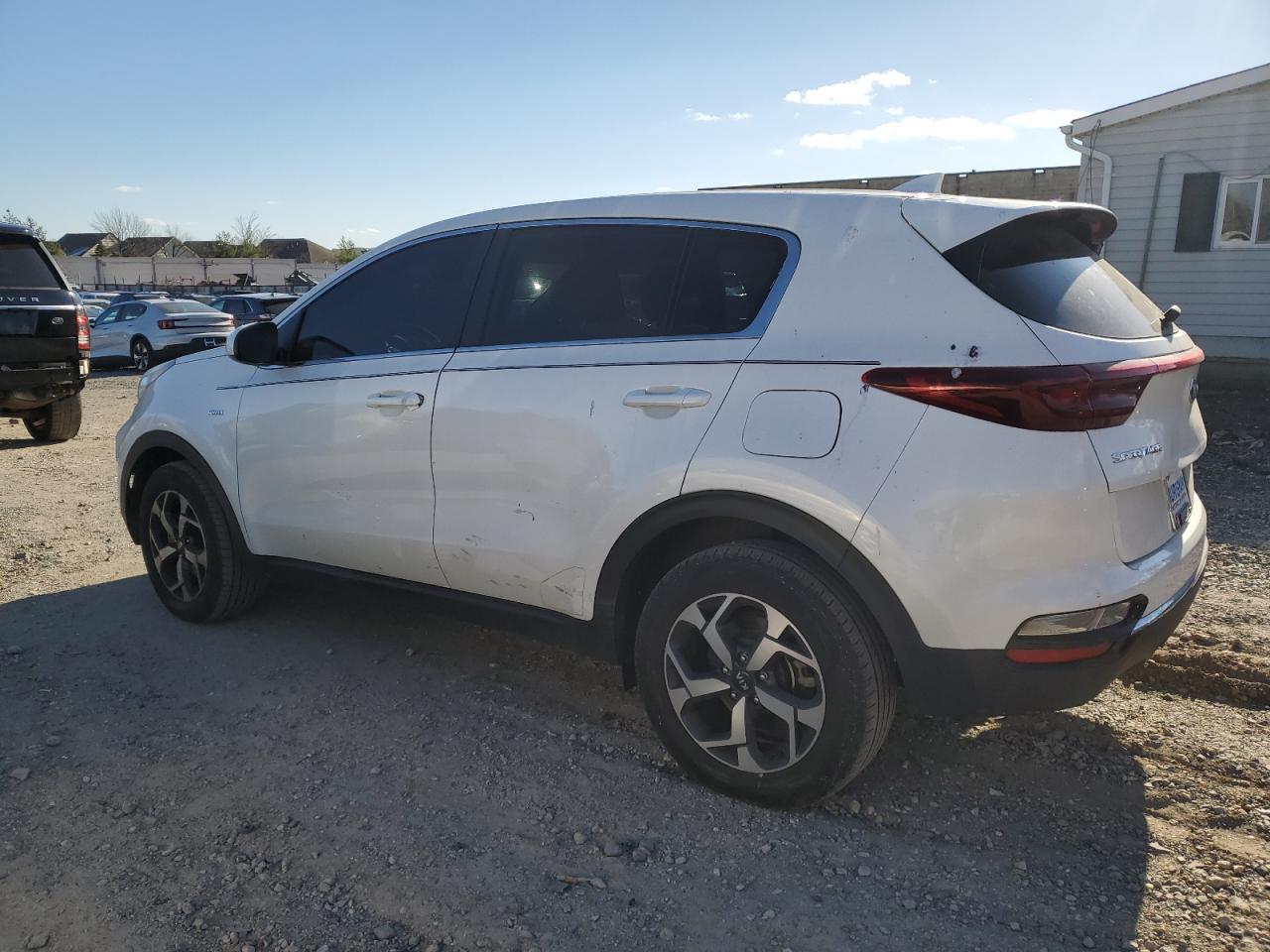 2022 KIA Sportage VIN KNDPMCAC3N7006399 Copart auction photo, front end / vandalism damage thumbnail 2
