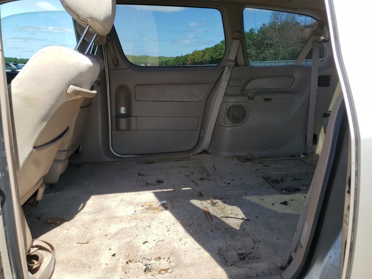 2000 Toyota Sienna VIN 4T3ZF13C2YU306903 Copart auction photo, all over damage thumbnail 12