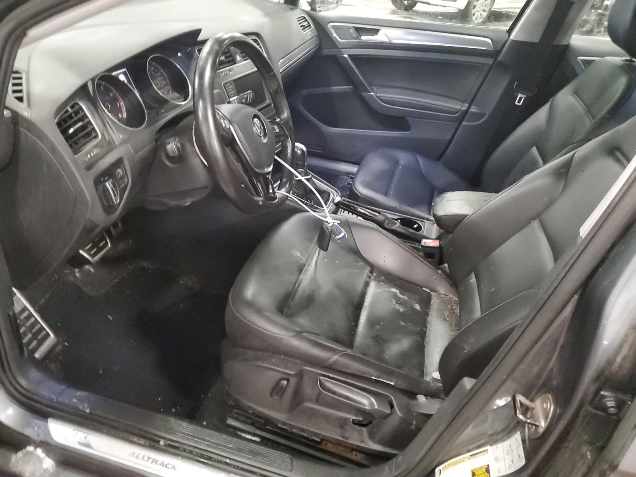 2017 Volkswagen Golf VIN 3VWH17AU9HM516177 Copart auction photo, rear end / front end damage thumbnail 7