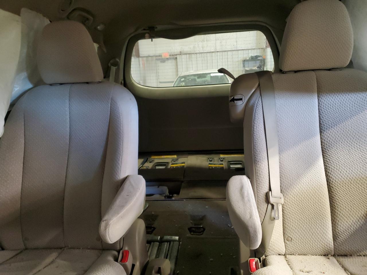 2013 Toyota Sienna VIN 5TDKK3DC3DS365896 Copart auction photo, front end damage thumbnail 10