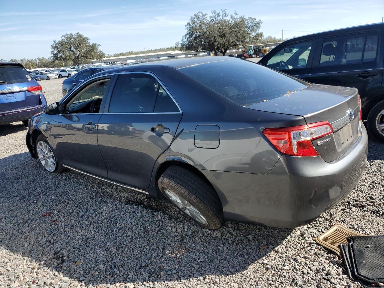 2012 Toyota Camry VIN 4T1BD1FK4CU044409 Copart auction photo, side / front end damage thumbnail 2