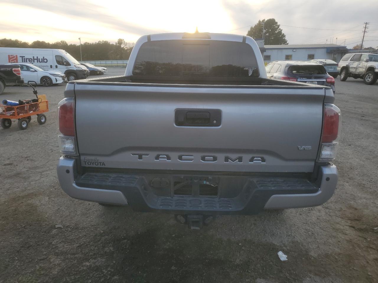 2021 Toyota Tacoma VIN 3TMCZ5AN5MM408801 Copart auction photo, all over / minor dent/scratches damage thumbnail 6