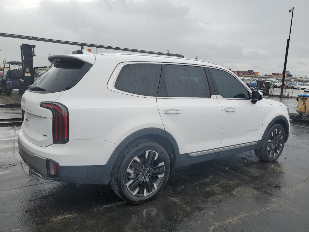 2023 KIA Telluride VIN 5XYP5DGC9PG365045 Copart auction photo, mechanical damage thumbnail 3