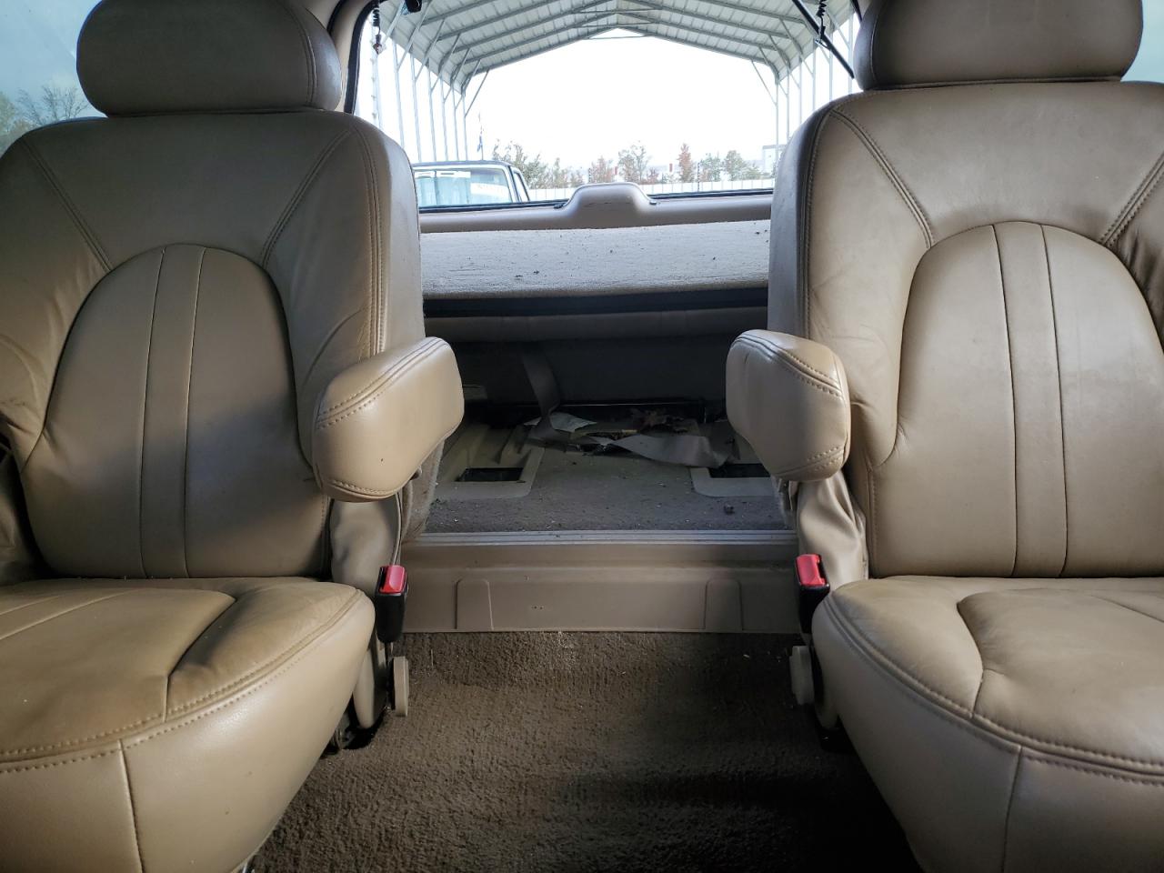 2002 Ford Expedition VIN 1FMFU18L42LA17285 Copart auction photo, top/roof / minor dent/scratches damage thumbnail 10