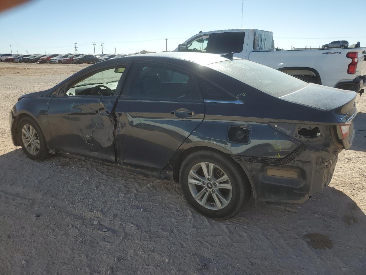 2014 Hyundai Sonata VIN 5NPEB4AC4EH948136 Copart auction photo, all over damage thumbnail 2