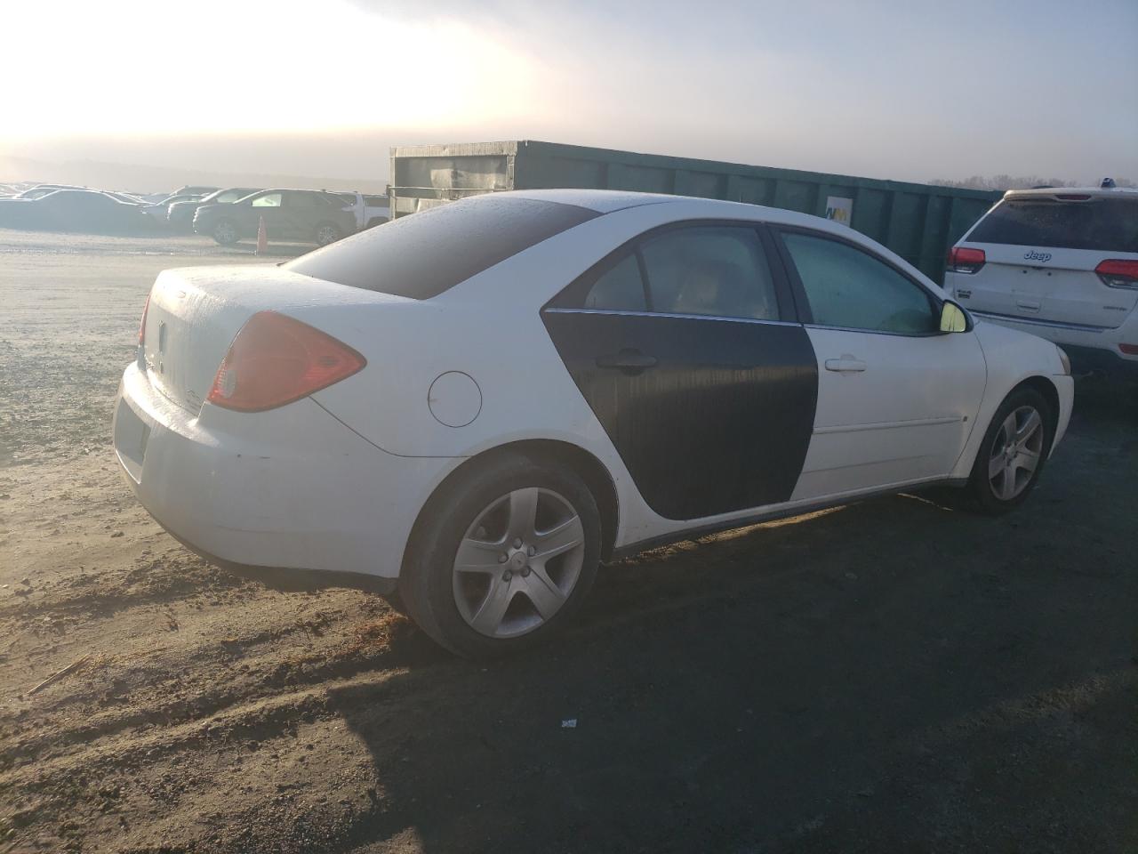 2008 Pontiac G6 VIN 1G2ZG57B384196418 Copart auction photo, side / minor dent/scratches damage thumbnail 3