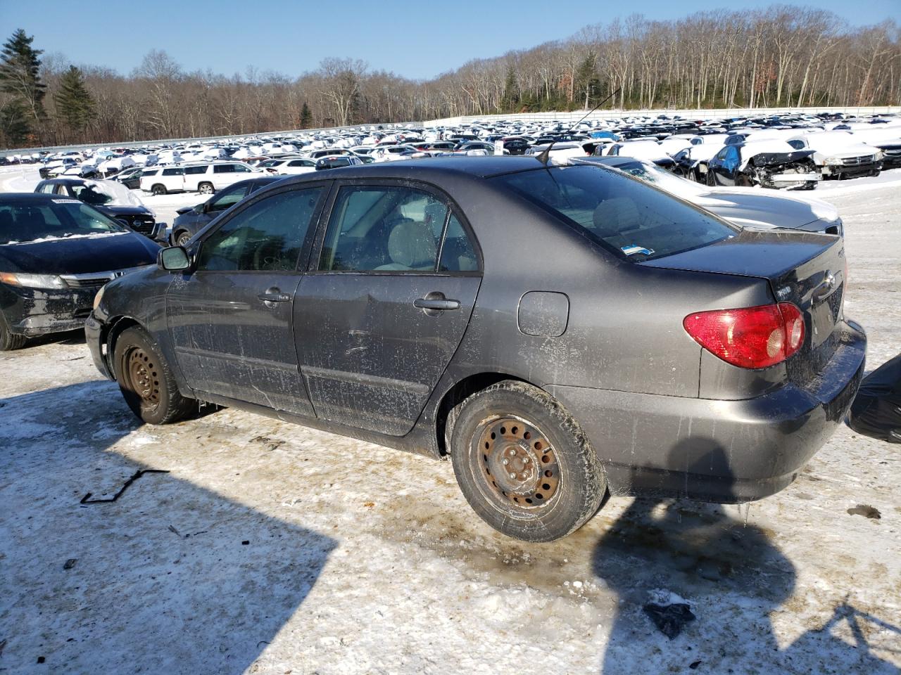 2005 Toyota Corolla VIN 2T1BR30E35C383313 Copart auction photo, front end / side damage thumbnail 2