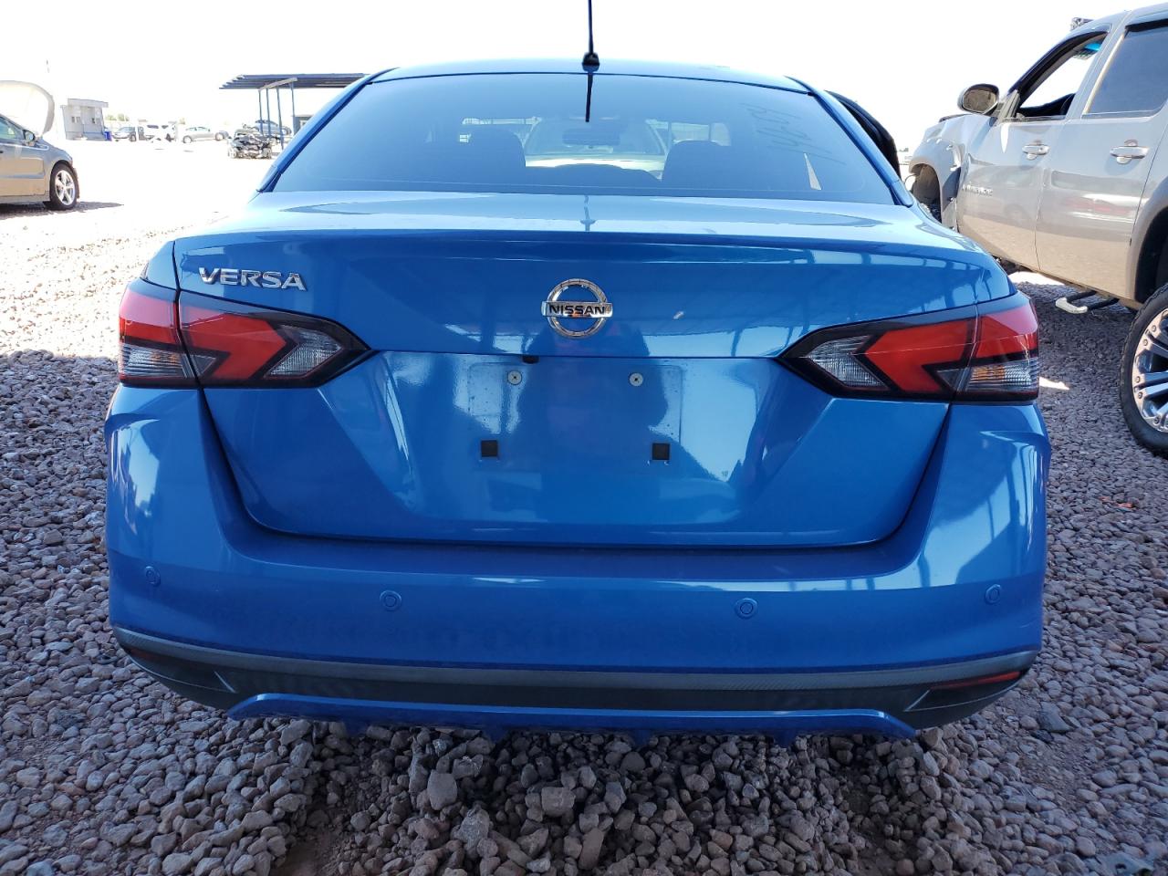 2020 Nissan Versa VIN 3N1CN8DV9LL866776 Copart auction photo, side / rear end damage thumbnail 6