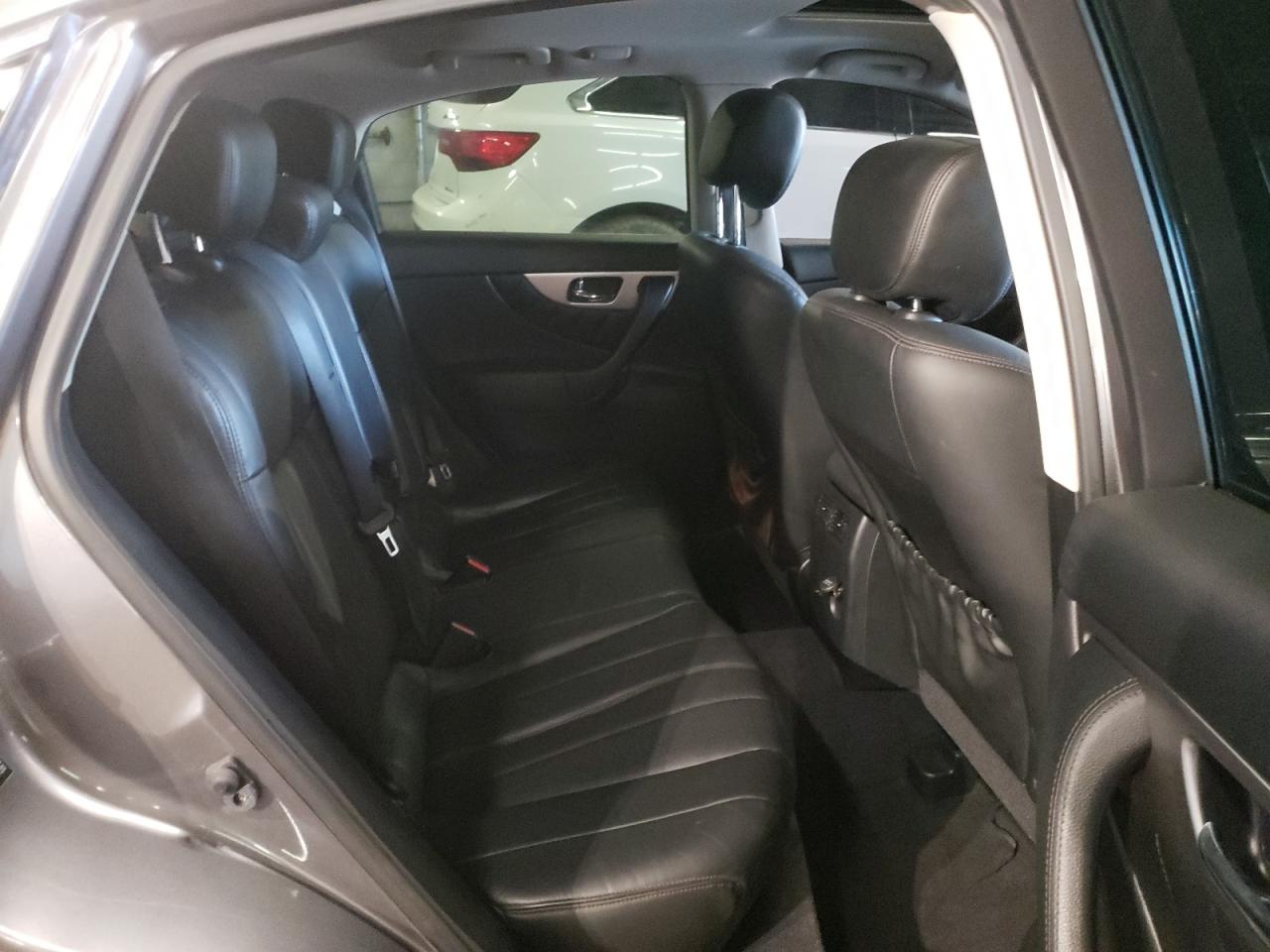 2014 Infiniti QX70 VIN JN8CS1MW9EM410120 Copart auction photo, undercarriage / rear end damage thumbnail 10