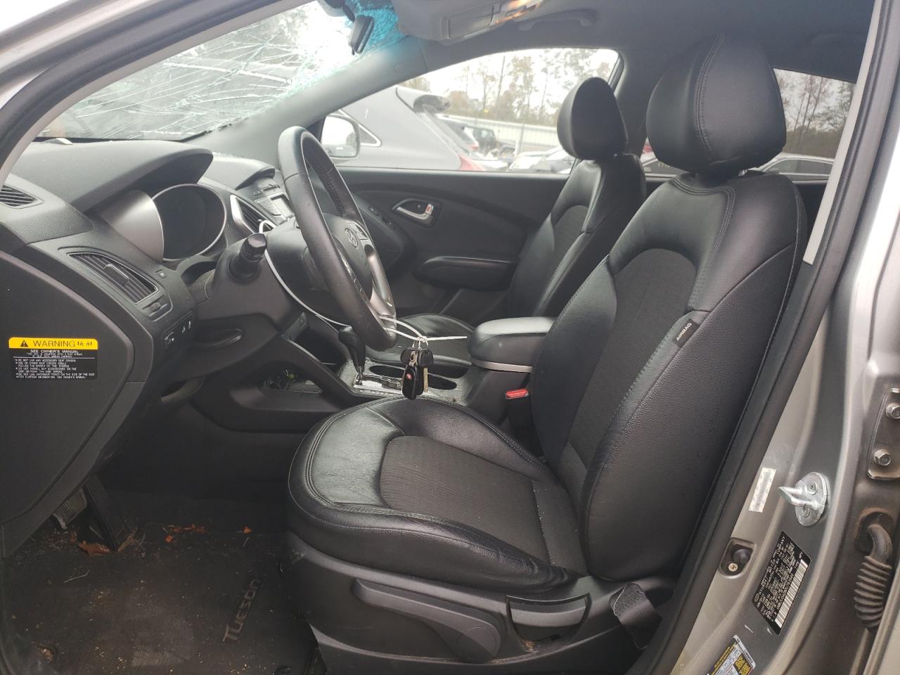 2013 Hyundai Tucson VIN KM8JU3AC8DU763946 Copart auction photo, top/roof damage thumbnail 7