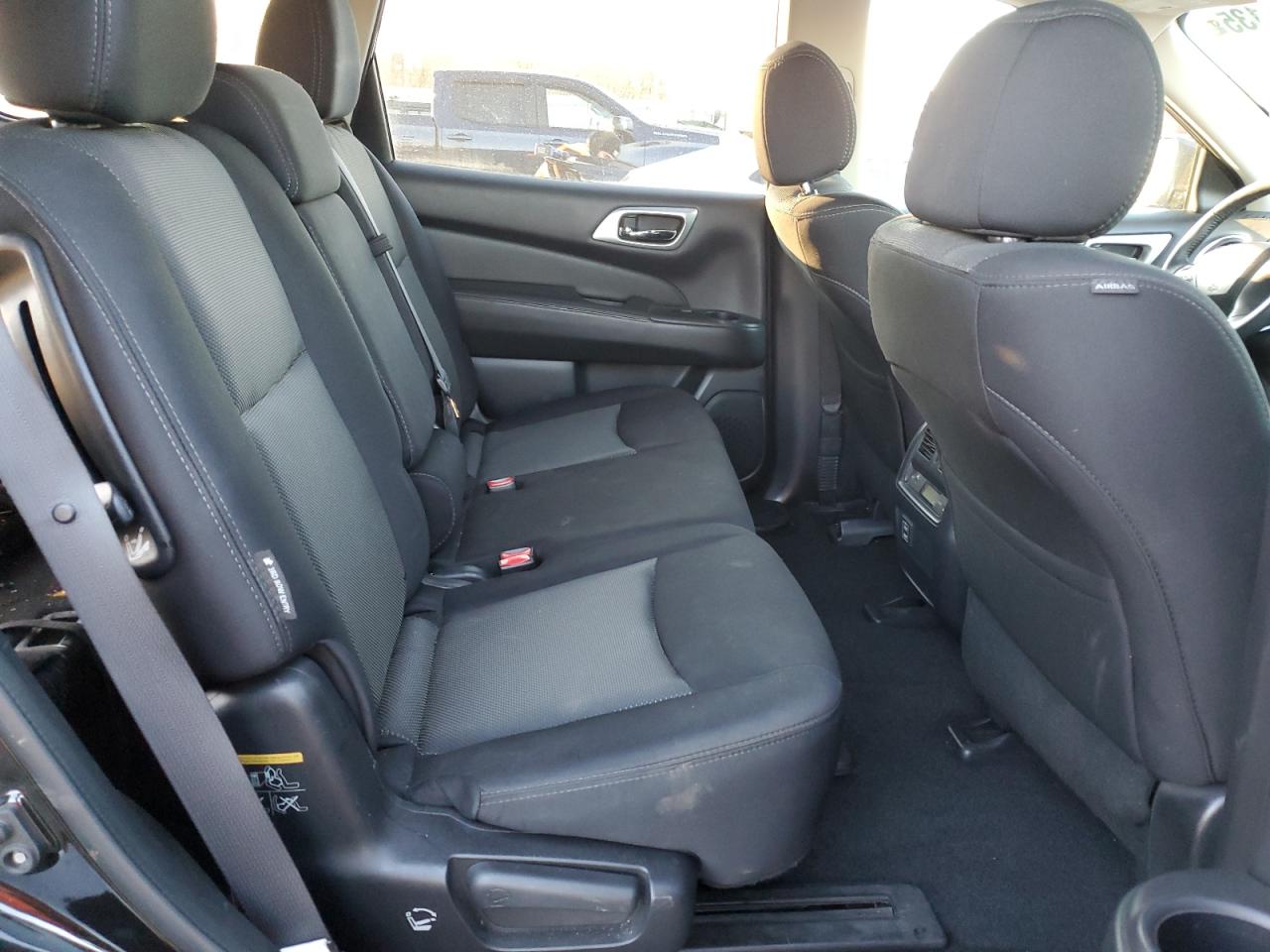2018 Nissan Pathfinder VIN 5N1DR2MM7JC667725 Copart auction photo, rear end damage thumbnail 11