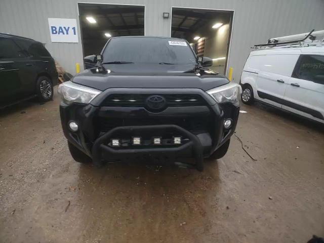2019 Toyota 4Runner VIN JTEBU5JR7K5665518 Copart auction photo, rear end damage thumbnail 13