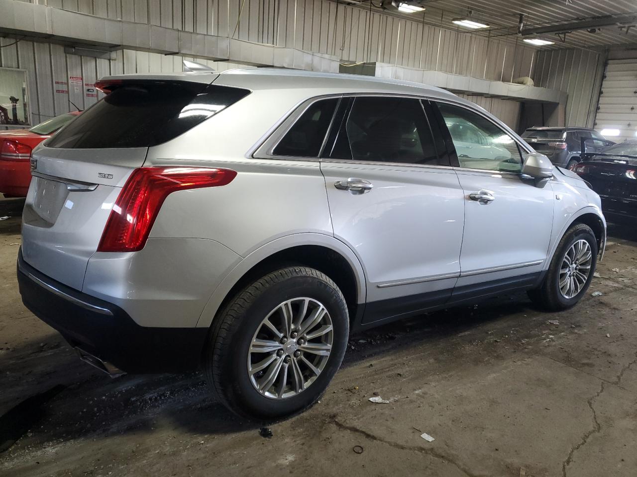 2019 Cadillac XT5 VIN 1GYKNDRSXKZ115980 Copart auction photo, front end damage thumbnail 3